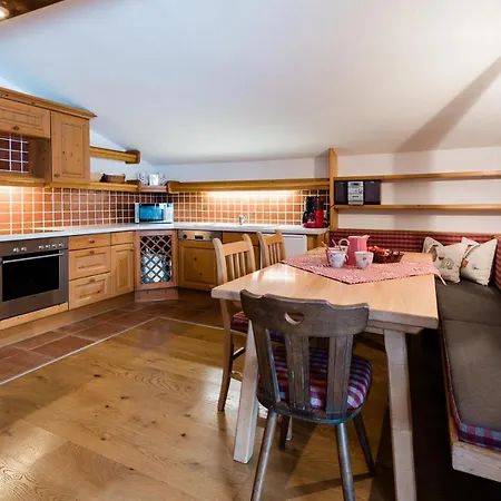 Haus Andrea Unterberger *