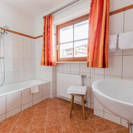 Haus Andrea Unterberger Apartment Flachau