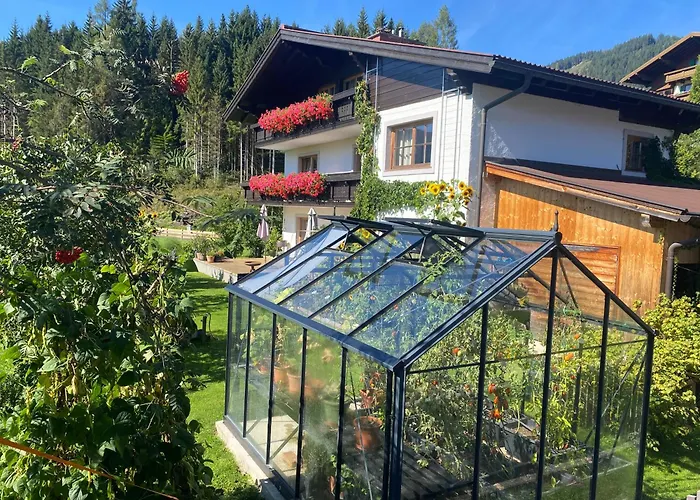 Haus Andrea Unterberger 아파트 *